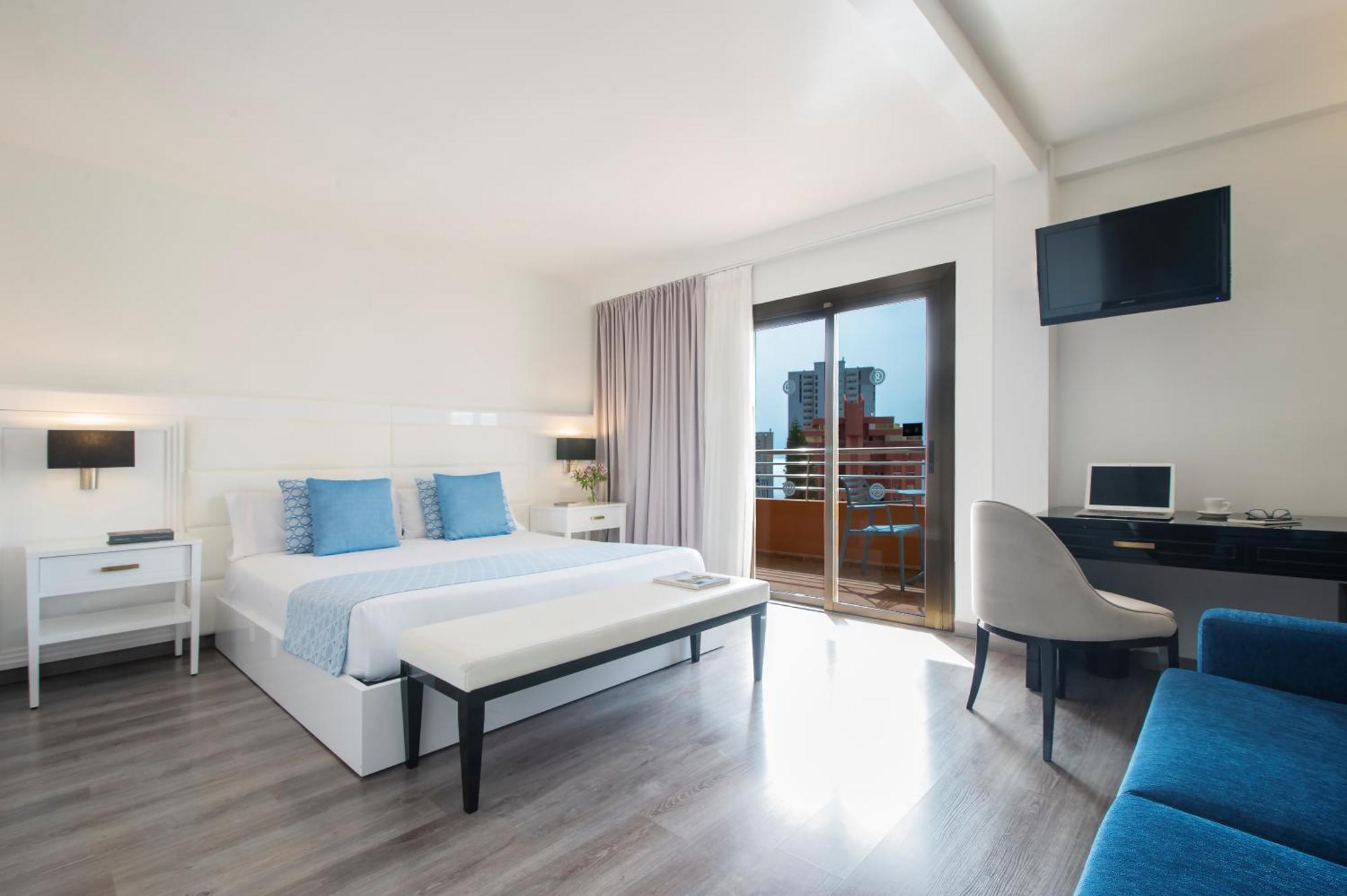 Hotel Benidorm East By Pierre & Vacances Exterior photo